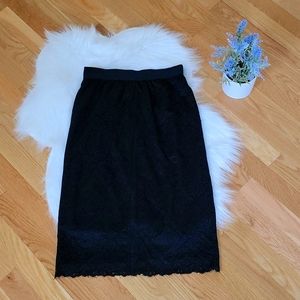 Aritzia Wilfred Lace Skirt